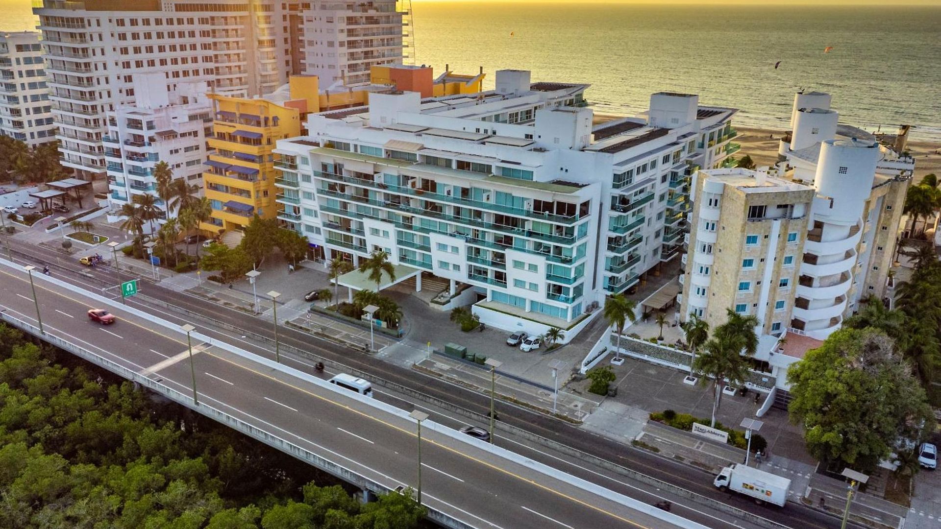 Apto Panoramico Morros 922 Con Salida Directa A La Playa Apartamento *